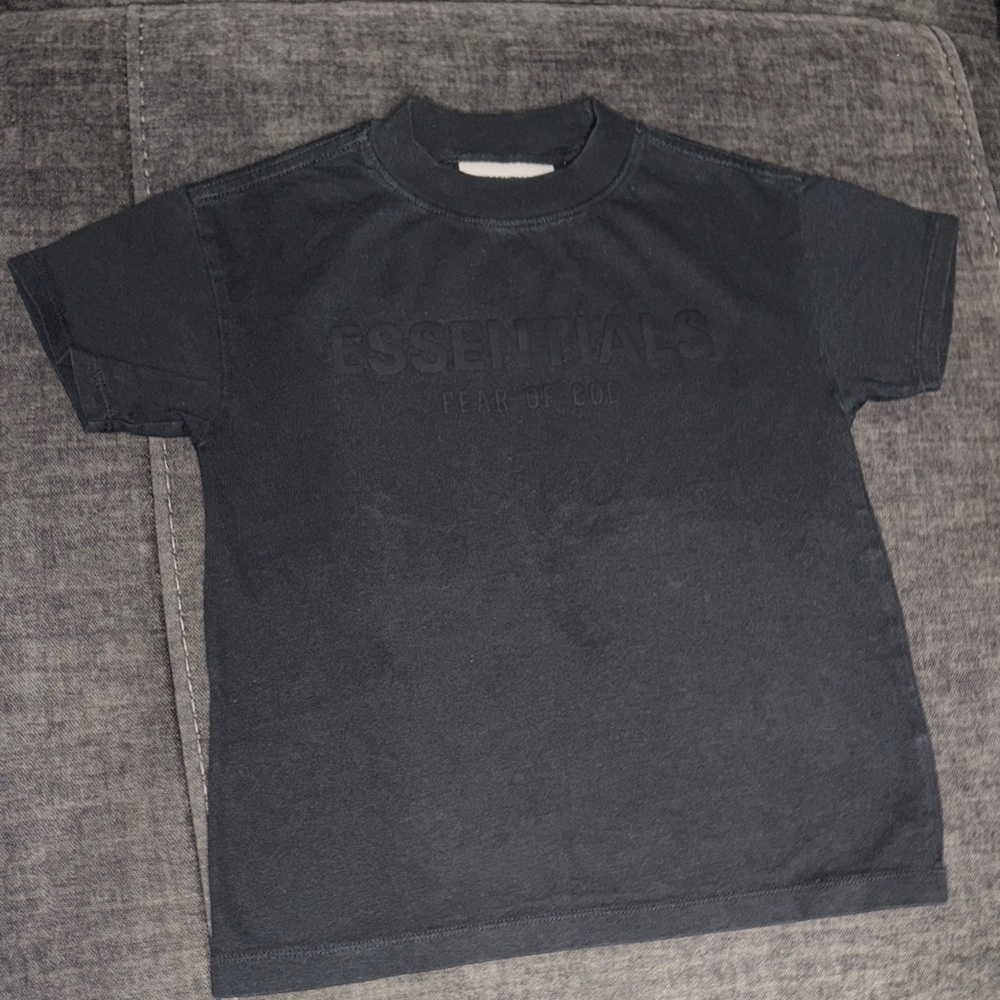 Fear of God Essentials Kids - Black Tee - Size S(6/7)